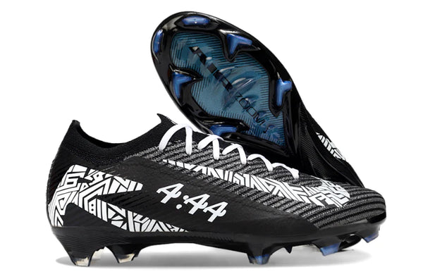 Chuteira Nike Mercurial Air Zoom Vapor 16 Elite FG - Preta e Branca