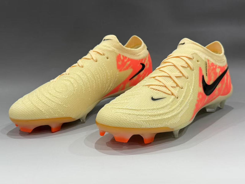 NIKE PHANTOM LUNA ELITE FG